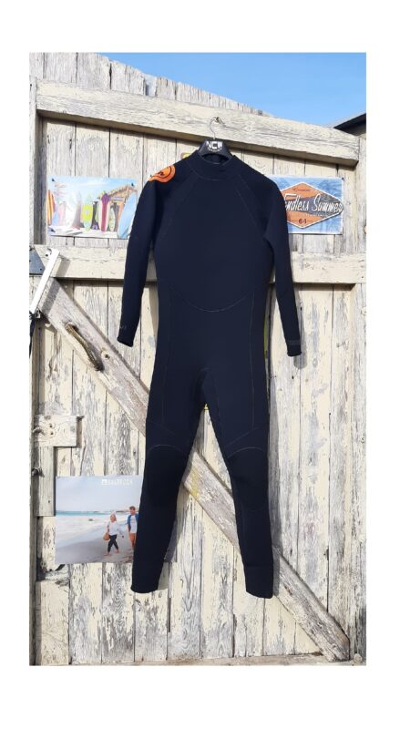 NCW 5/3mm Yamamoto thermal lined neoprene winter back zip wetsuit for men.