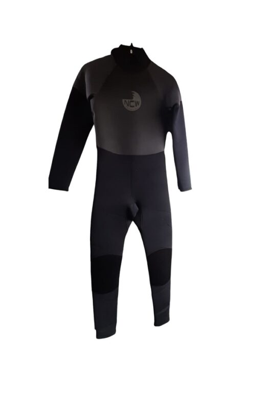 NCW Teenage / Junior 5m warm winter wetsuit - Size JL age 13/14